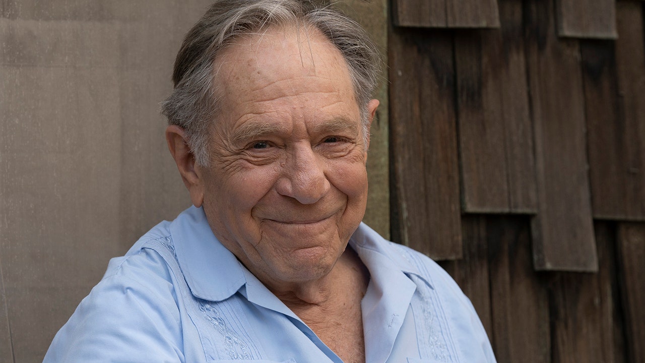 George Segal, 'The Goldbergs' and 'Who's Afraid of Virginia Woolf?' star, dead at 87
