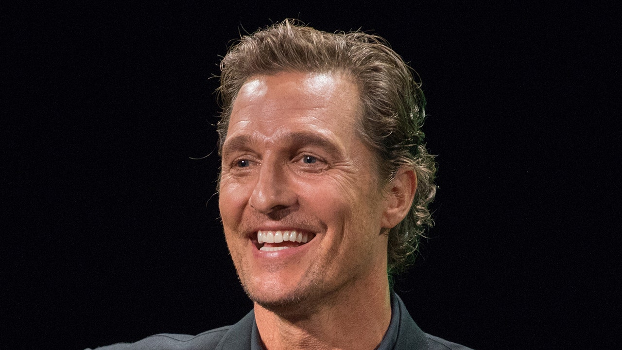 Matthew McConaughey shares his dad's advice on pursuit of acting: Don't 'half-a-- it'