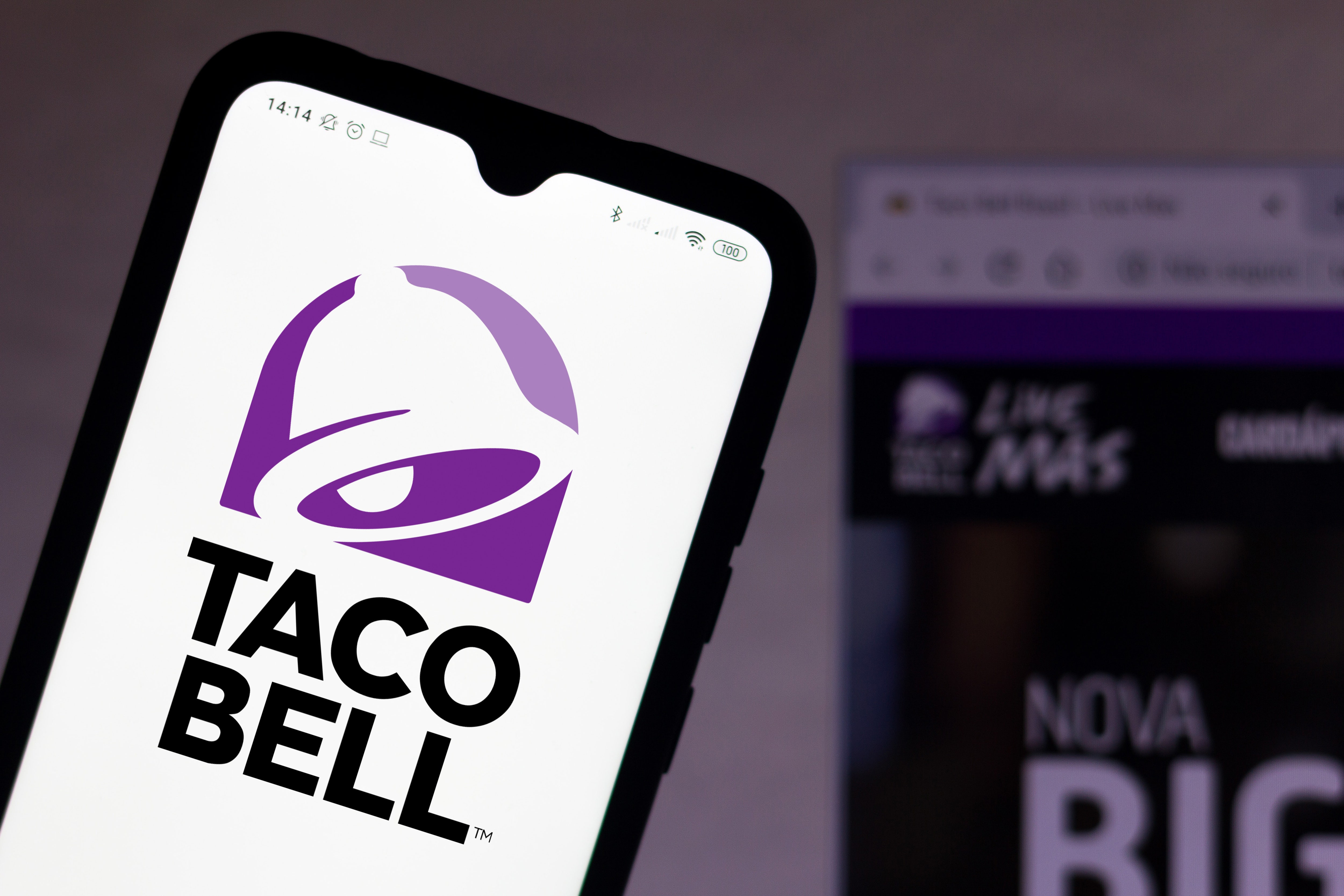 Taco Bell, Pizza Hut, KFC to receive orders via text and social media