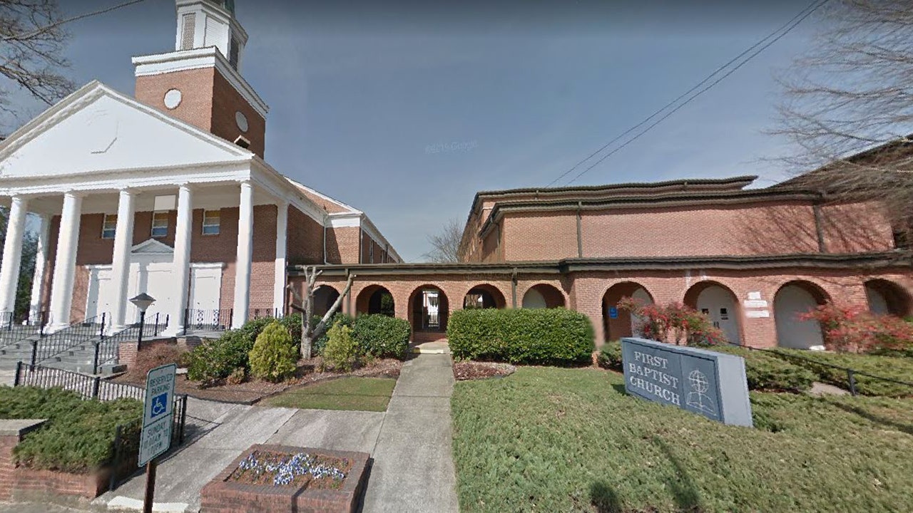 North Carolina police find suspicious devices near church
