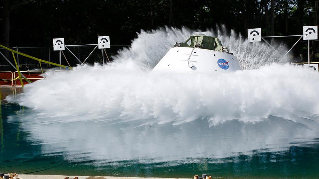 NASA's Orion capsule begins new water drop tests