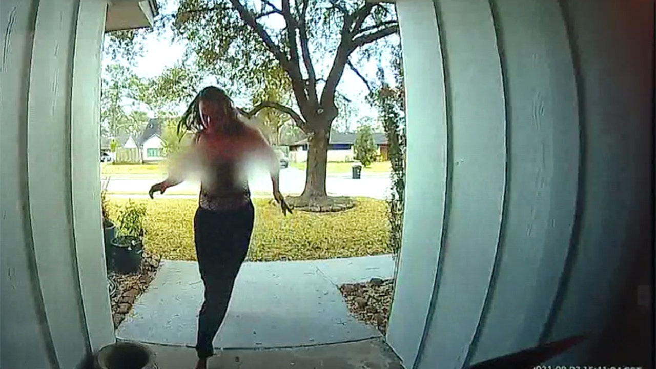 Texas porch pirate, topless and barefoot, swipes Nordstrom dress – on video