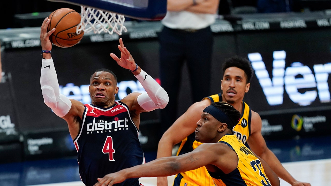 Russell Westbrook makes NBA history to lead Wizards past Pacers