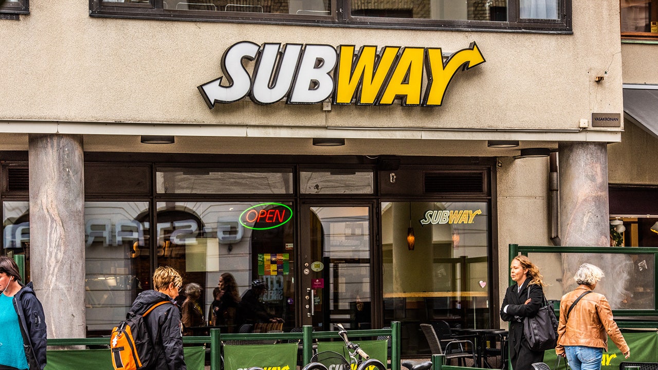 TikTok confused by Subway customer's sandwich request: 'That AIN'T a sandwich'