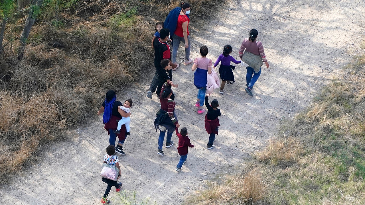 9-year-old Mexican girl drowns while crossing Rio Grande to the USA