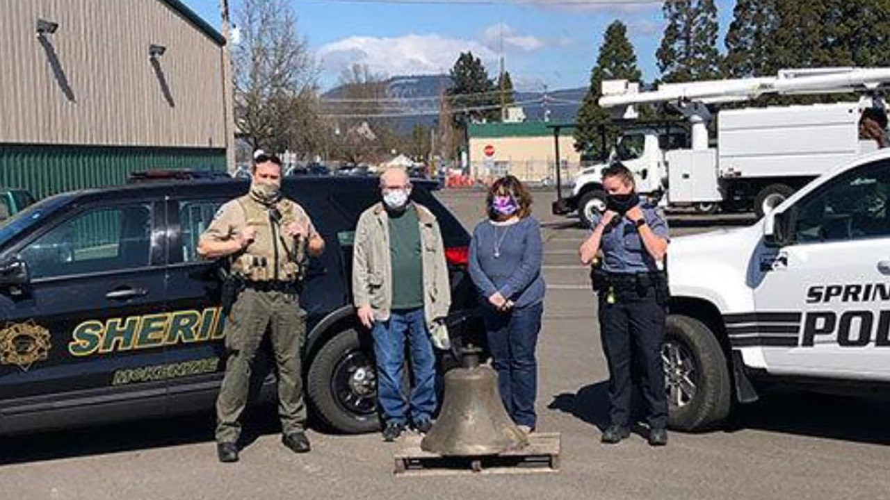 Bell from WWII-era Navy ship returned to Oregon homeowners months after wildfire theft