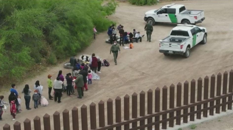 Biden administration reportedly planning to vaccinate migrants at border to prevent COVID spread