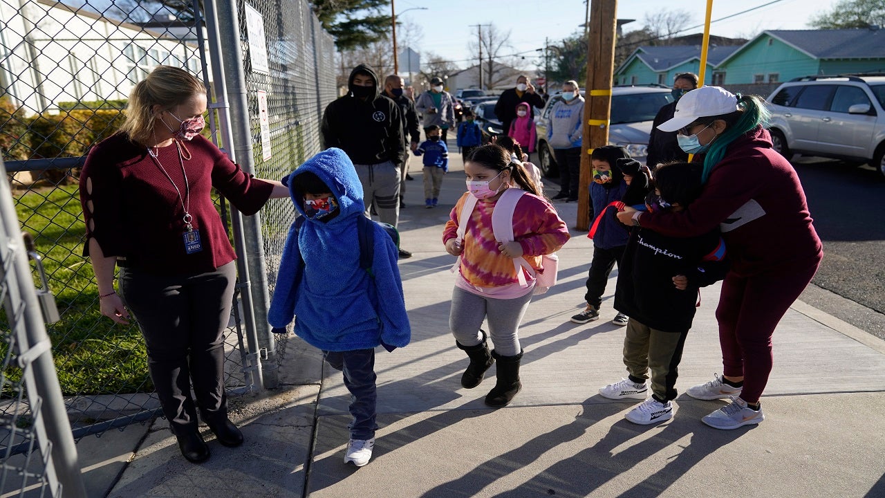 California Announces School Reopening Agreement, Offers $ 6.6 Billion to Districts That Open to Date