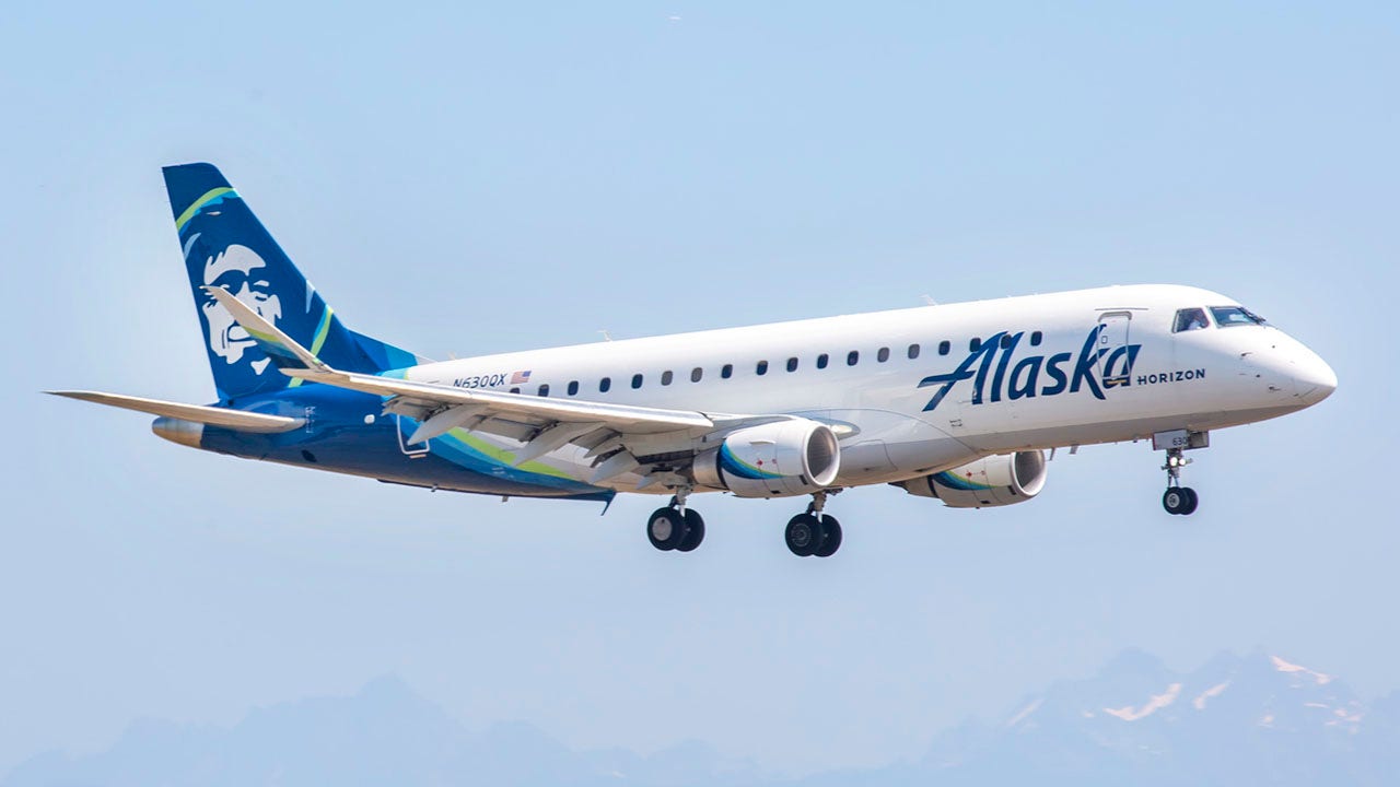 Alaska Airlines passenger allegedly fined $ 250,000 for behavior he claims he does not remember