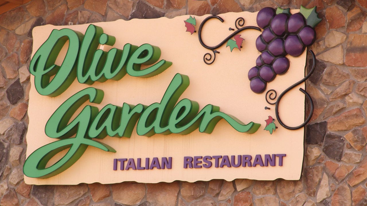 Police find car chase suspect hiding in Olive Garden women's room: report