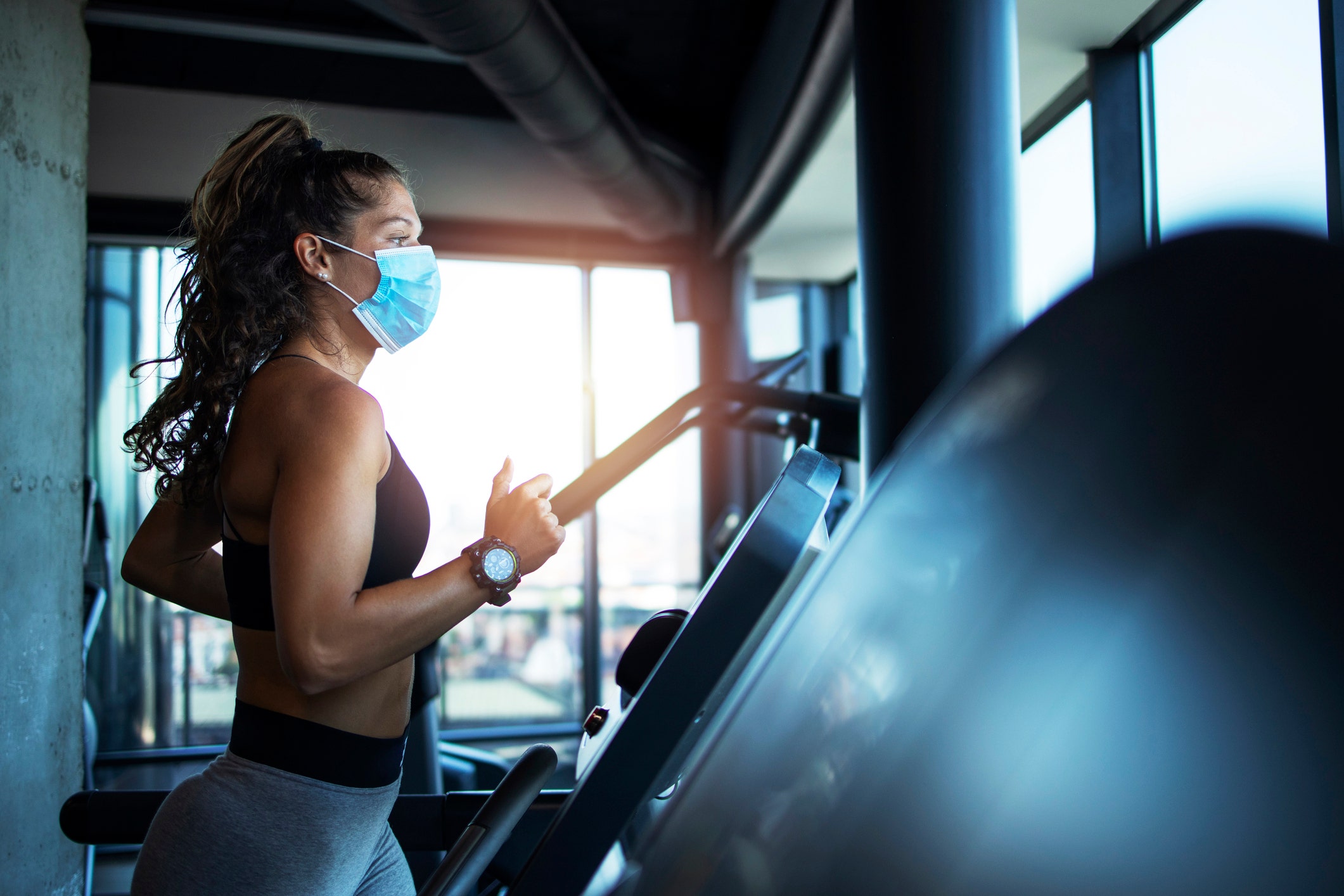 Coronavirus face mask use safe during intense exercise, early research suggests