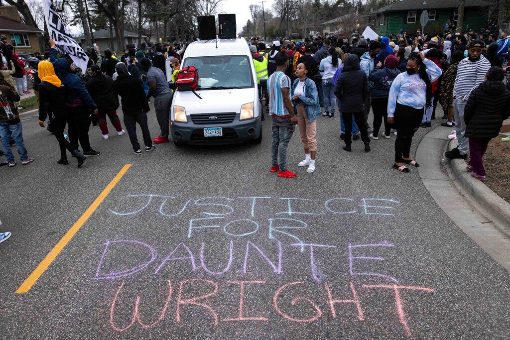 Minnesota officials declare state of emergency, compare Daunte Wright shooting to George Floyd