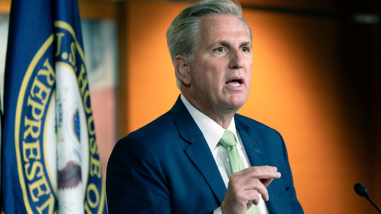 House Republicans introduce climate initiative as Dems continue Green New Deal push
