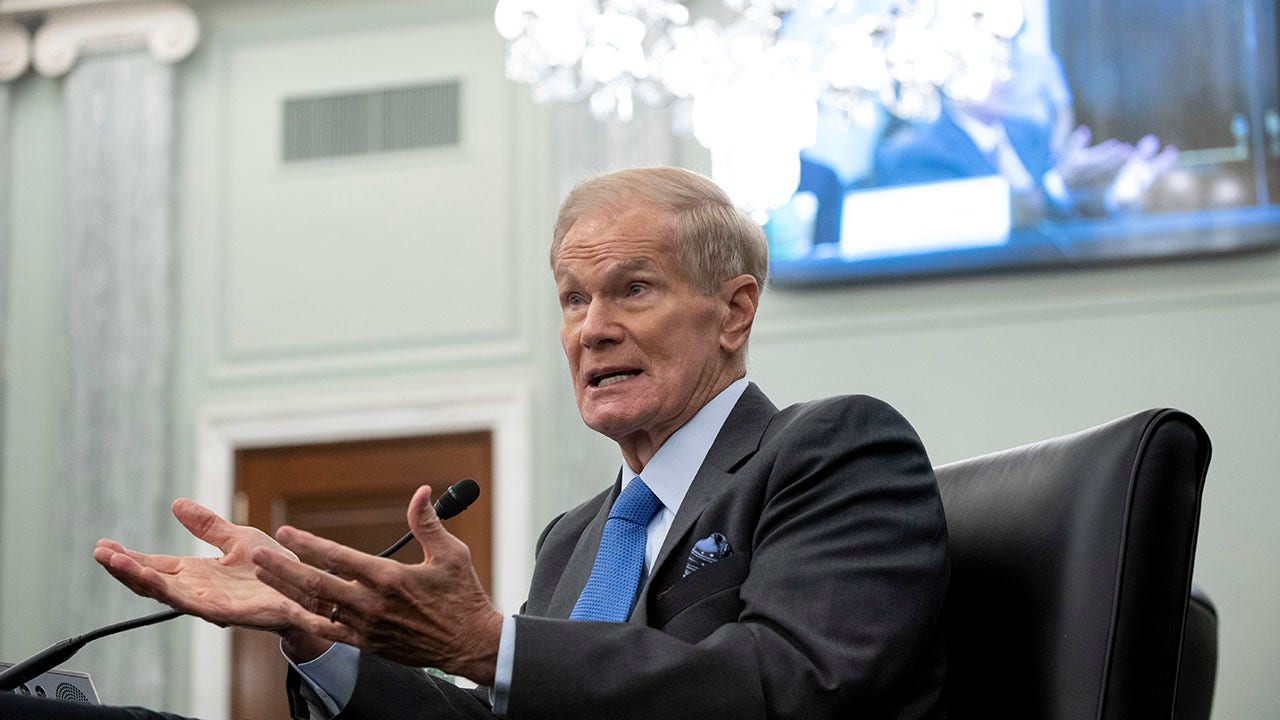 Senate confirms former Florida Sen. Bill Nelson to head NASA