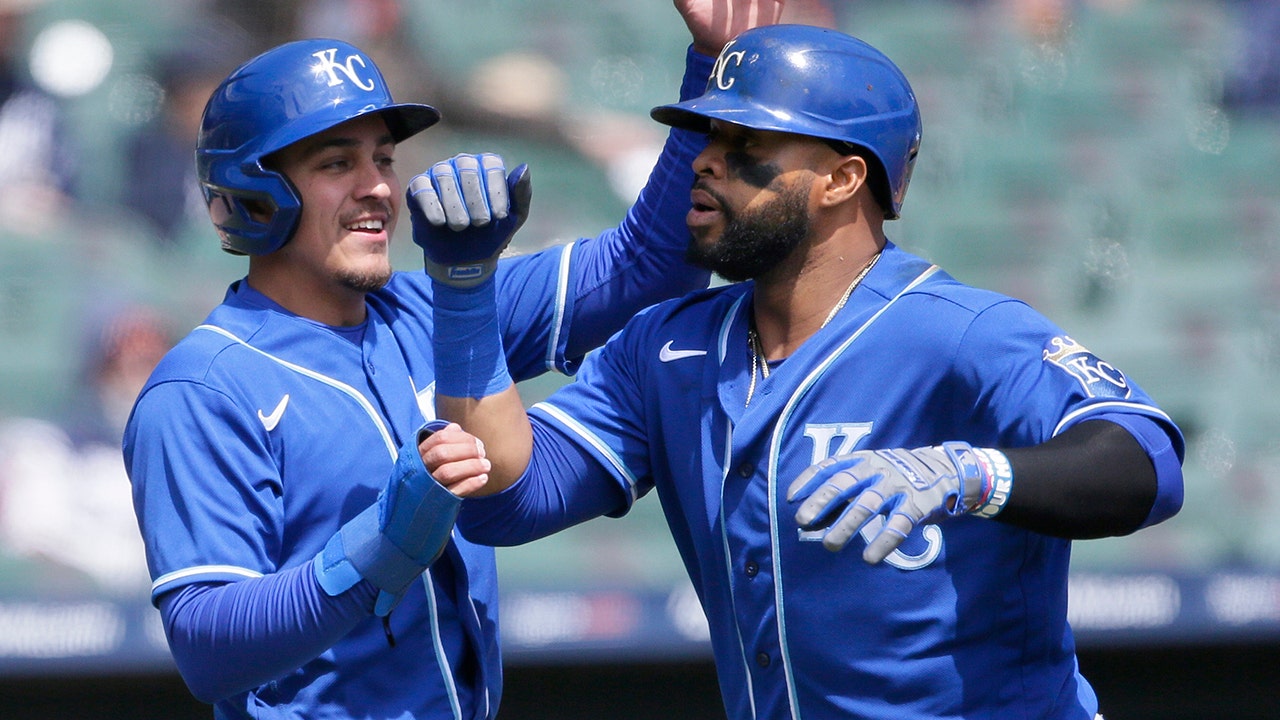 Full of surprises: Royals own best AL record, sweep Tigers