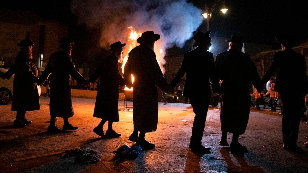 Dozens injured in stampede at big Israeli religious festival