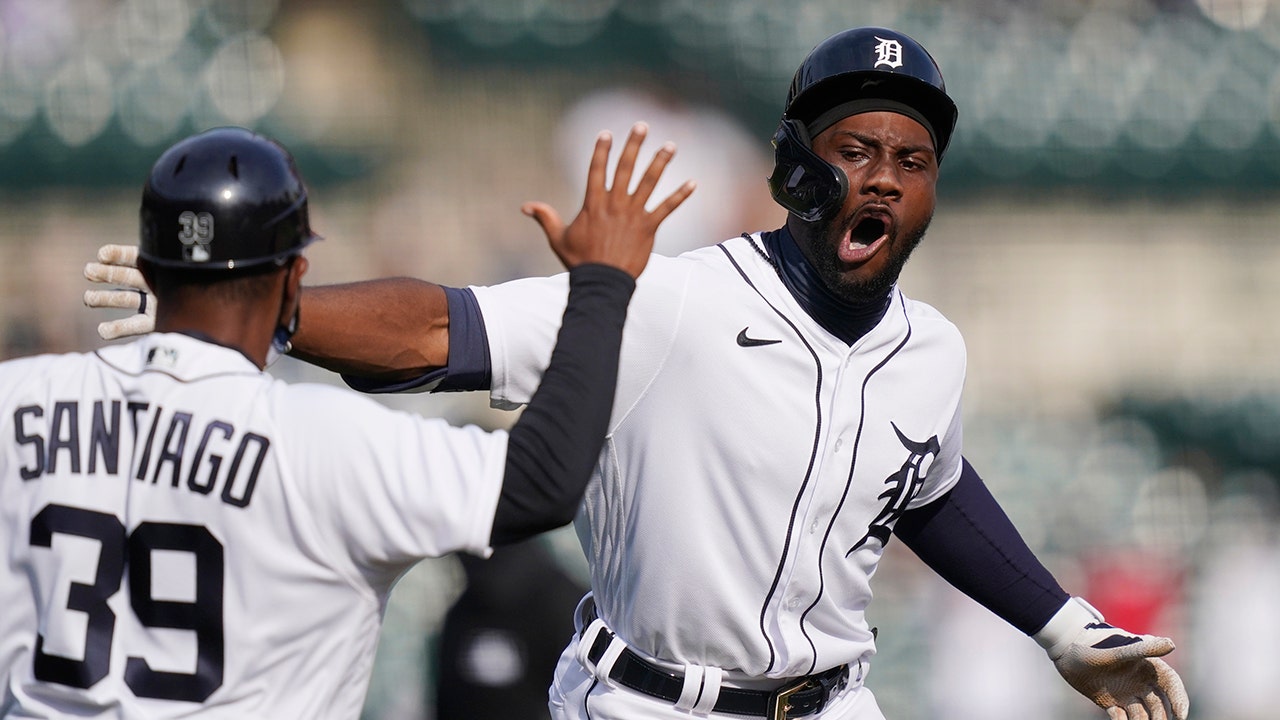 Akil Baddoo does it again! Tigers rookie gets walk-off hit in 10th inning 