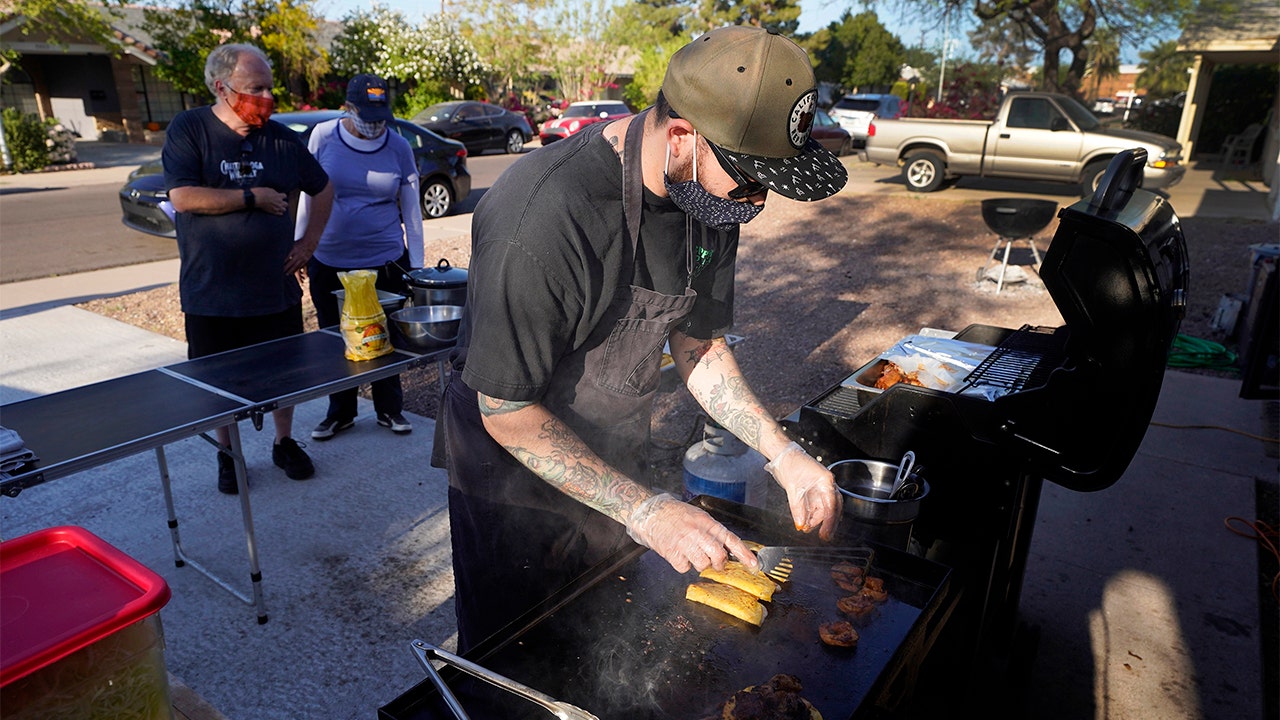 Pandemic-weary chefs, cooks enjoy serving from home