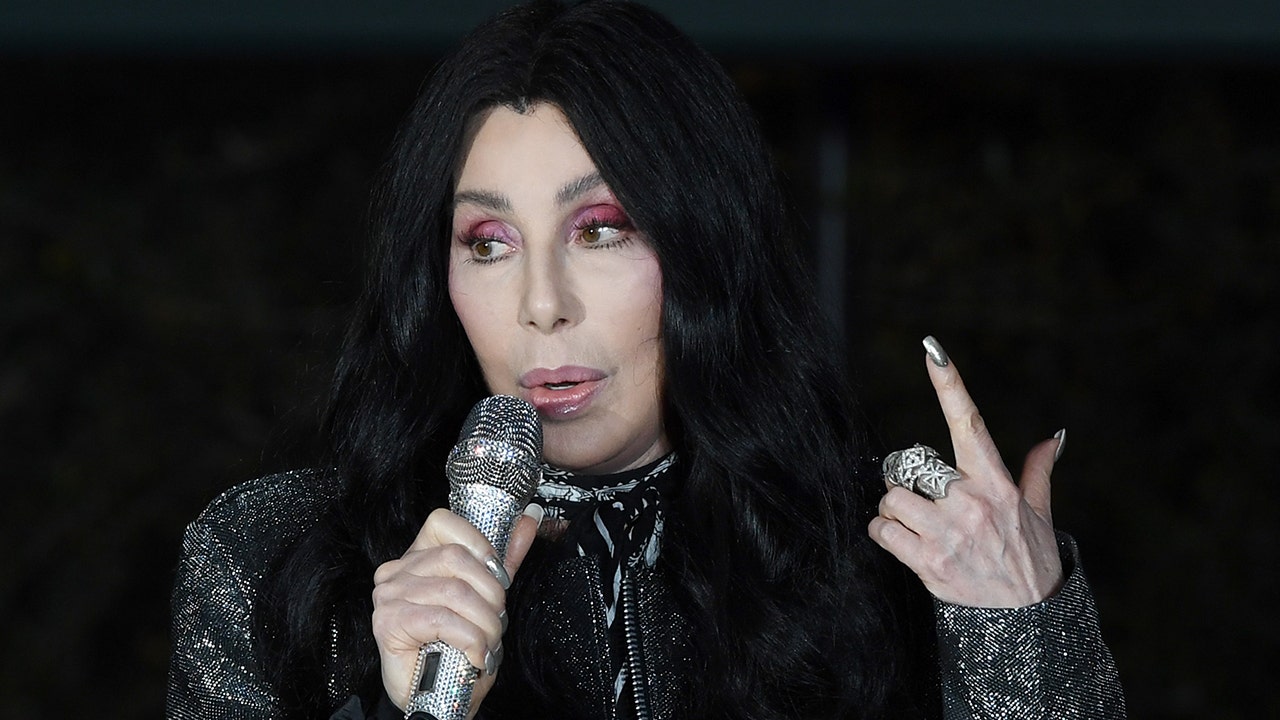 Cher issues second apology for George Floyd tweet after 'soul searching,' vows to think before she tweets