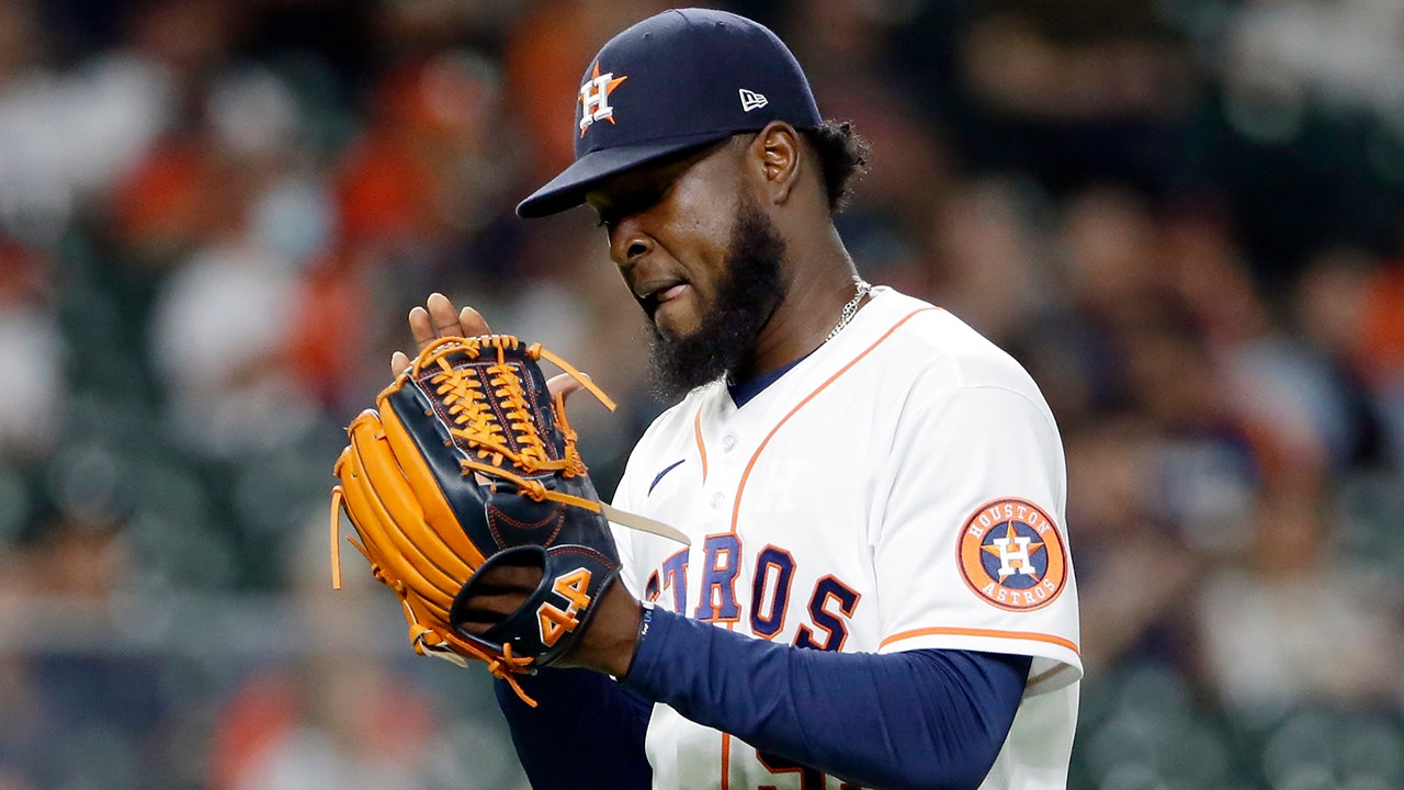 Astros' Javier shuts down Mariners 2-0 - The Columbian