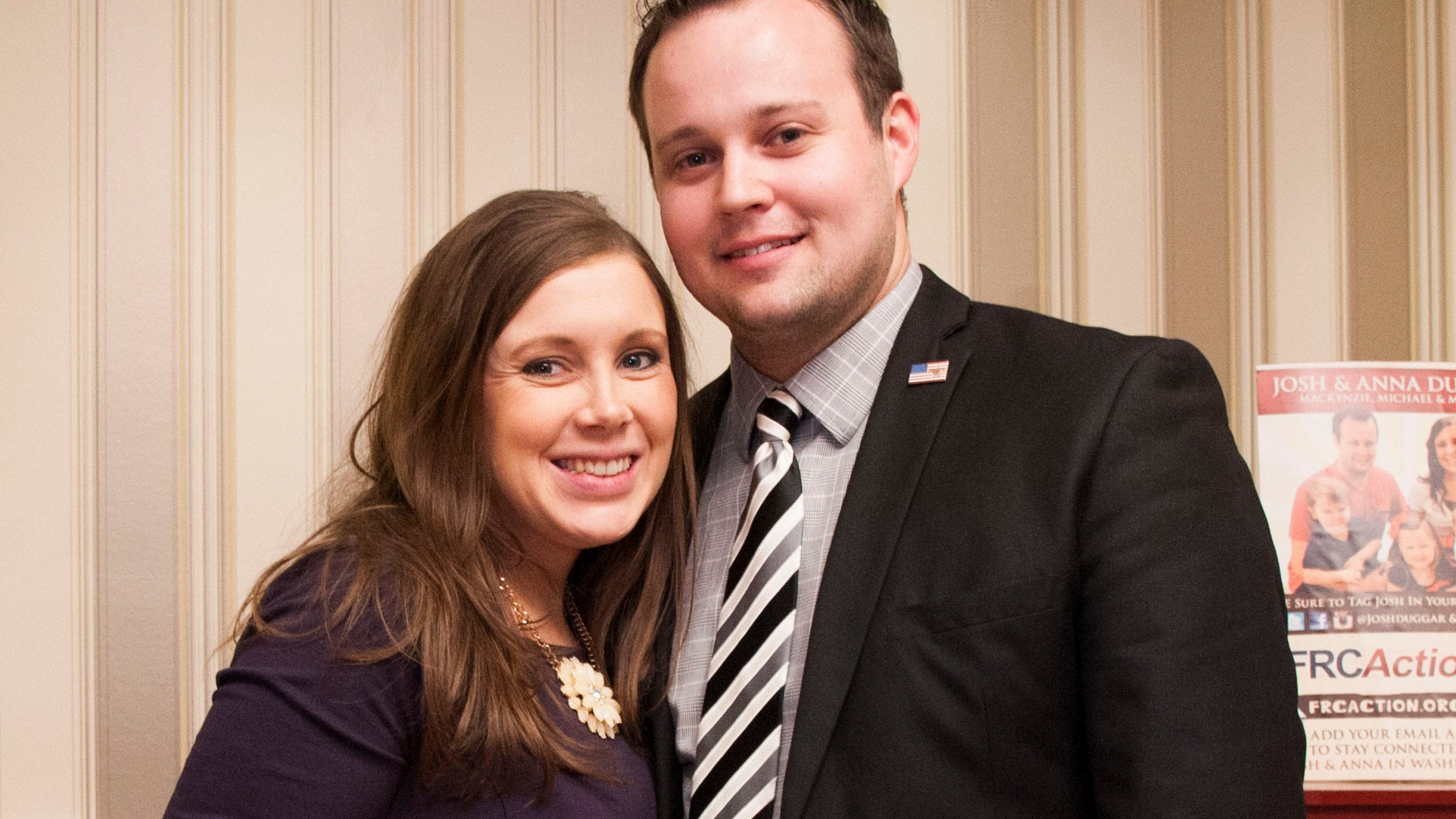 Josh Duggar’s wife Anna defended reality star as a ‘diligent worker’ in days leading up to his federal arrest