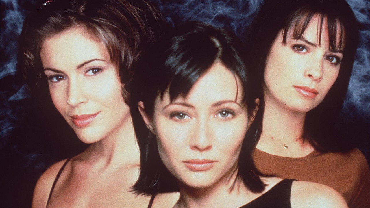 Alyssa Milano, castmate Holly Marie Combs defend ‘Charmed’ after ex-producer calls it ‘bad for the world’