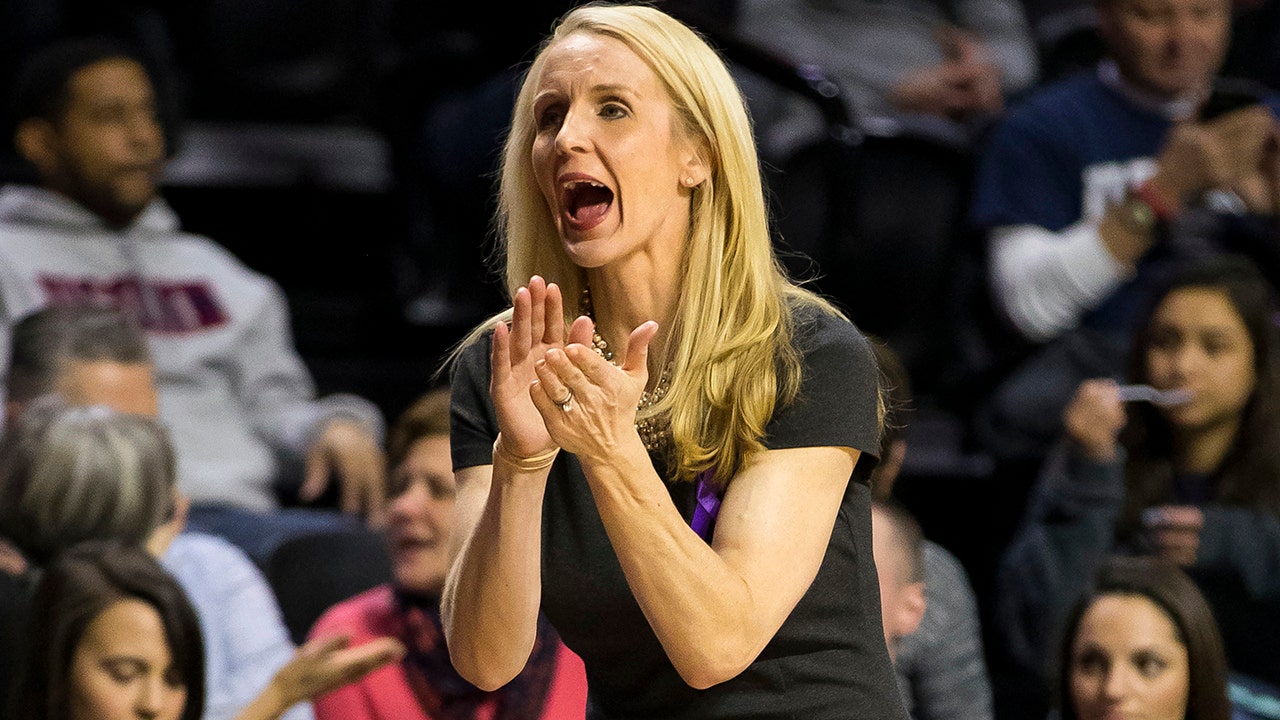 Vanderbilt hires Shea Ralph from UConn as new women's coach