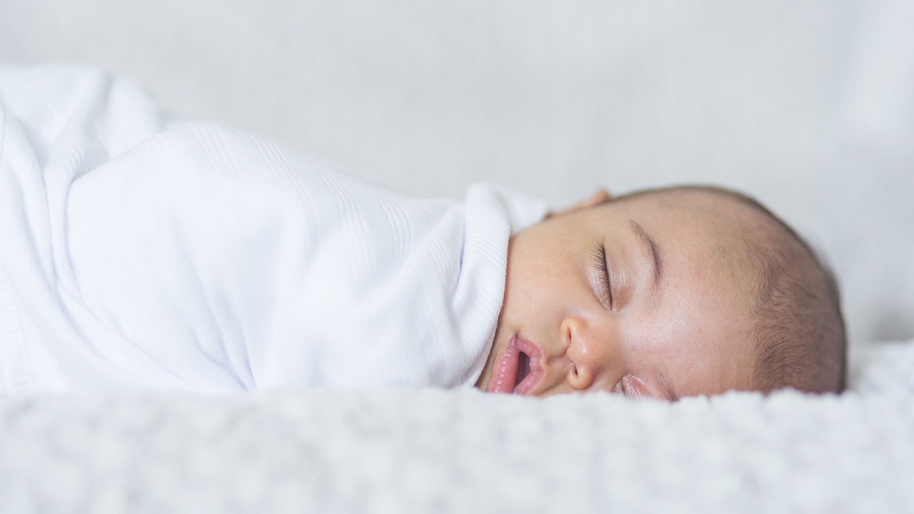 Study on unexpected infant deaths finds soft bedding still a leading factor