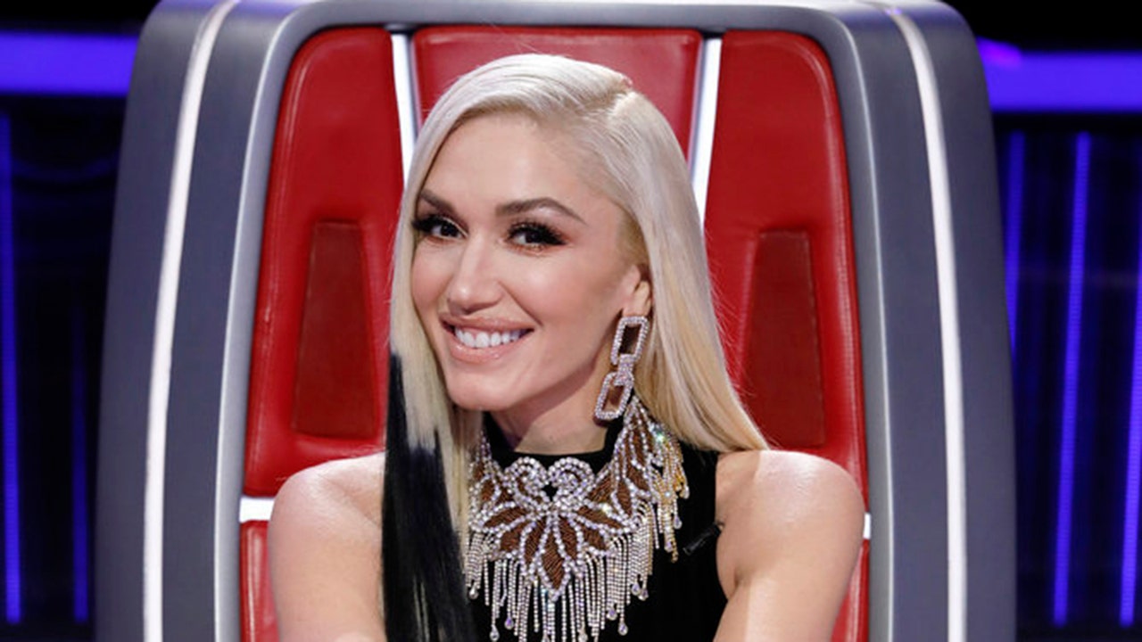 Gwen Stefani celebrates bridal shower with family ahead of wedding to Blake Shelton: â€˜Iâ€™m getting married!â€™ - Fox News