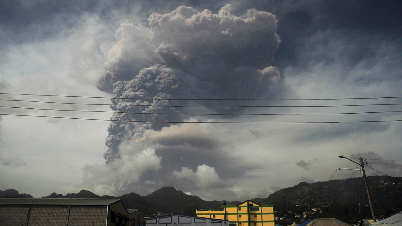 ‘Huge’ explosion shakes St.  Vincent as the volcano continues to erupt