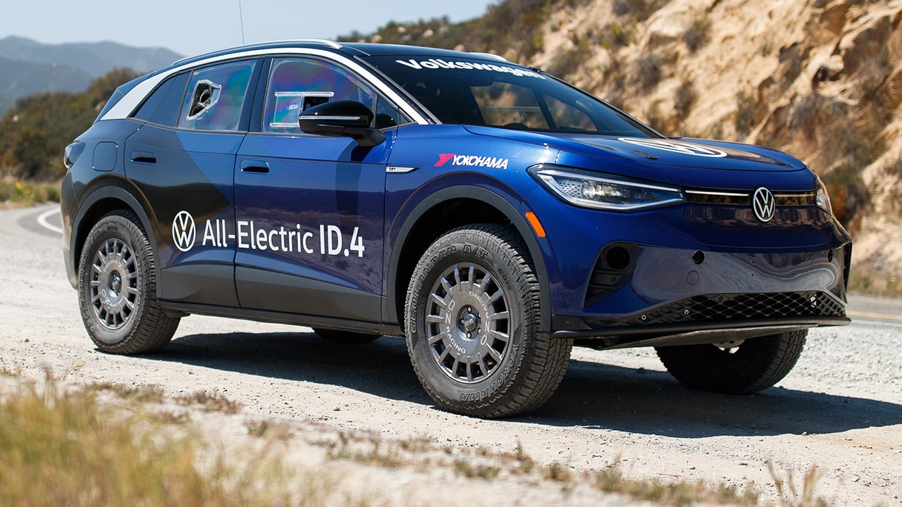 Electric racing Volkswagen ID.4 is the new Baja Bug