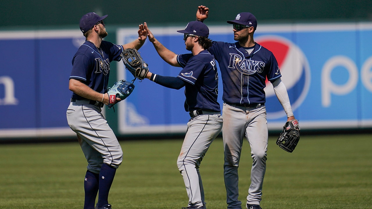 Rays push winning streak to 7, beat O's 10-1 for sweep