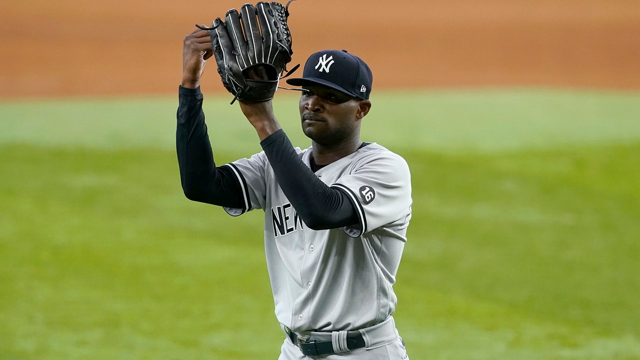 Yankees' Corey Kluber pitches no-hitter, MLB's second in 2 nights