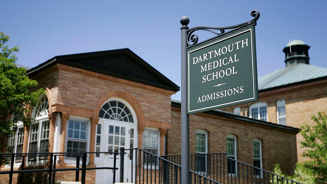 Dartmouth drops charges against med students accused of cheating online