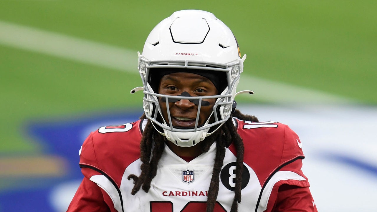 Cardinals' DeAndre Hopkins, NFL players fire back at league over COVID policy targeting unvaccinated players
