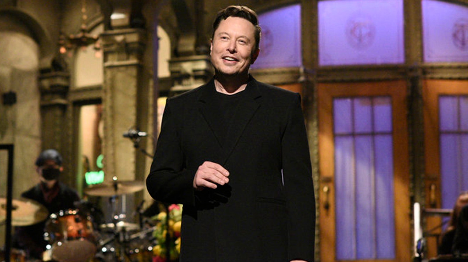 Elon Musk's 'SNL' hosting gig was a ratings hit despite controversy