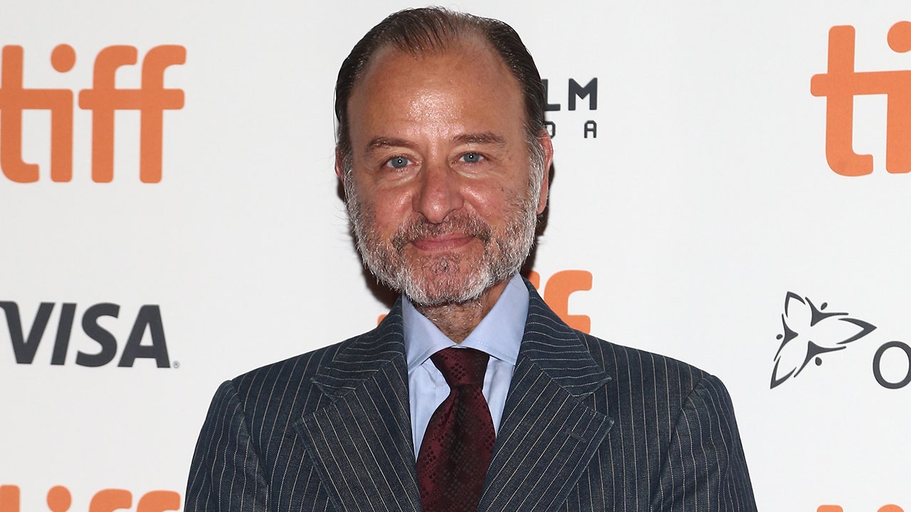 Fisher Stevens regrets 'Short Circuit' role where he played an