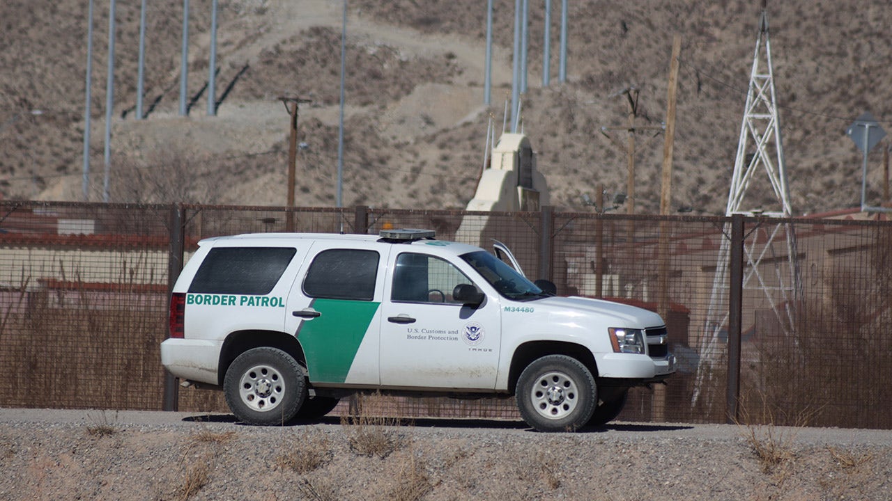 FBI investigating shooting at Texas Border Patrol facility that left migrant dead