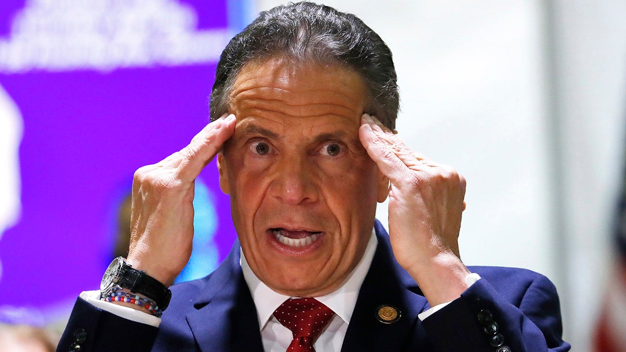 NY Senate expected to force reforms on ethics panel that approved Cuomo book