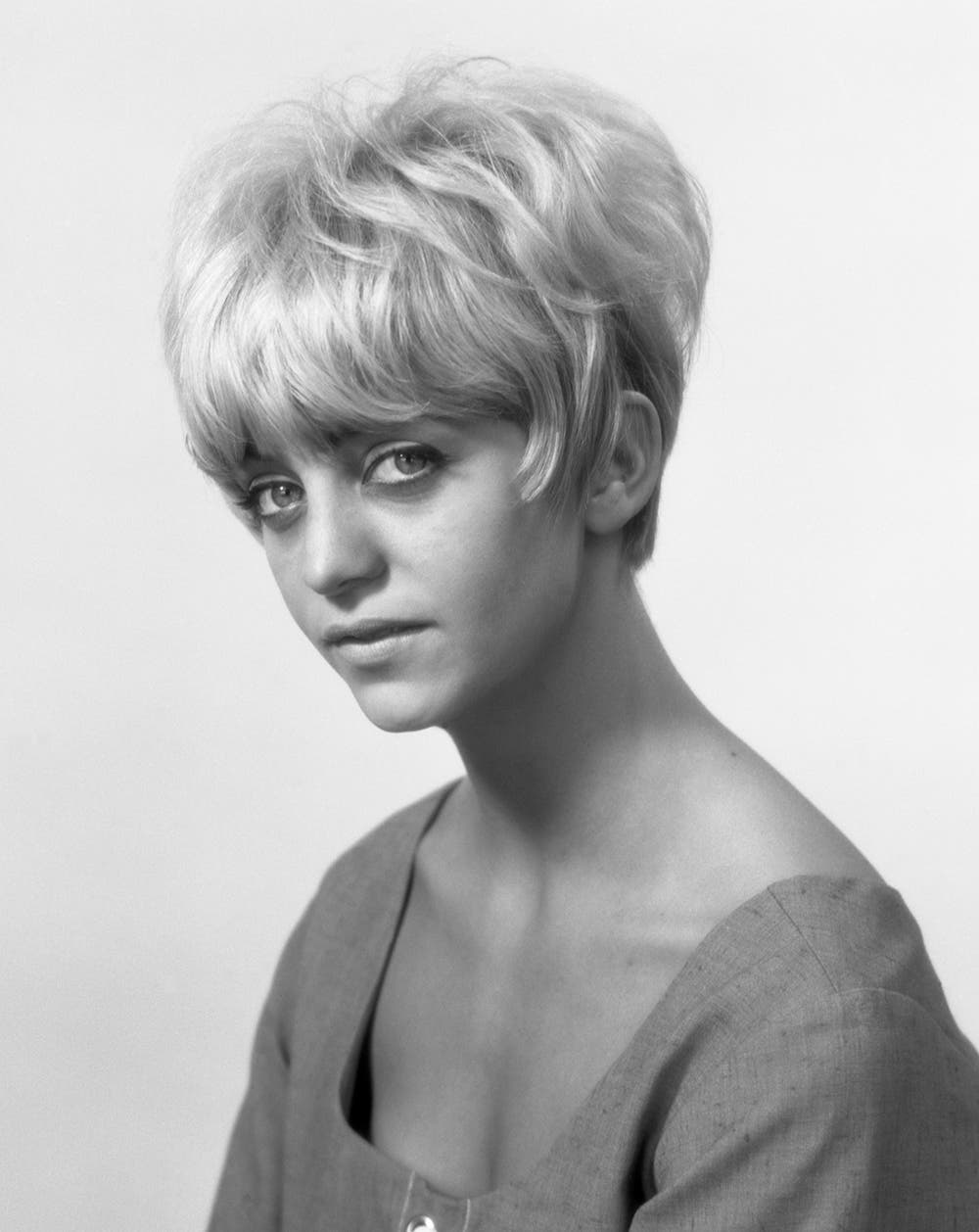 Stunning American actress Goldie Hawn and her life's work in movies