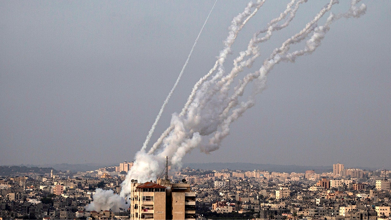 Hamas fires rockets into Israel amid Jerusalem unrest