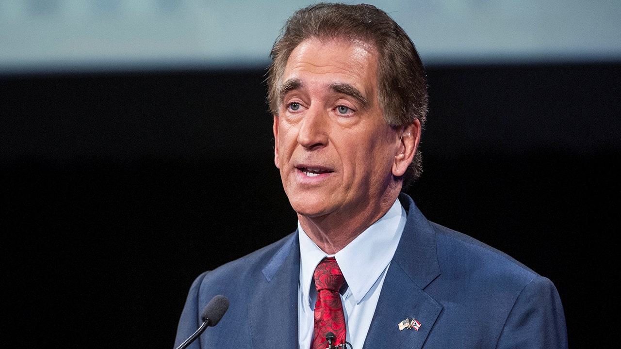 Former Ohio Rep. Renacci moves closer to primary challenge against DeWine, saying GOP governor is 'failing'