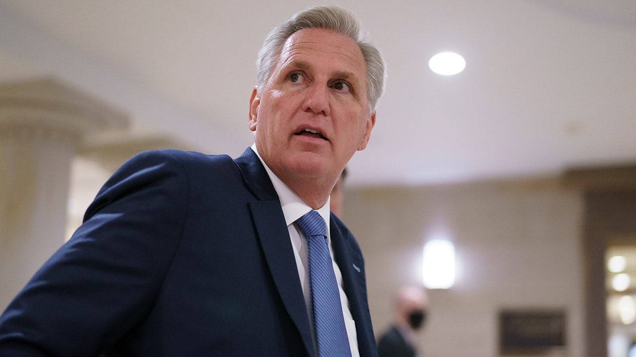 McCarthy, Kustoff introduce bill targeting anti-Semitic hate crimes amid wave of attacks