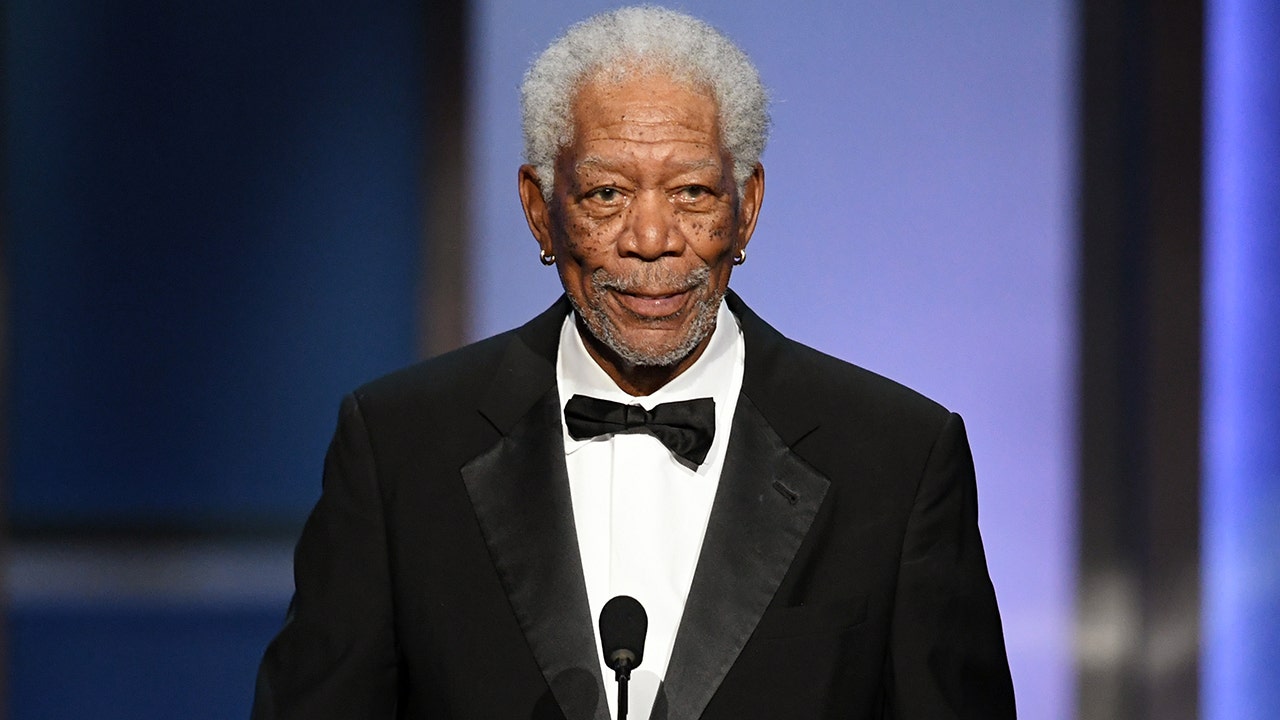 Morgan Freeman volunteers to participate in interview board for Alabama police recruits
