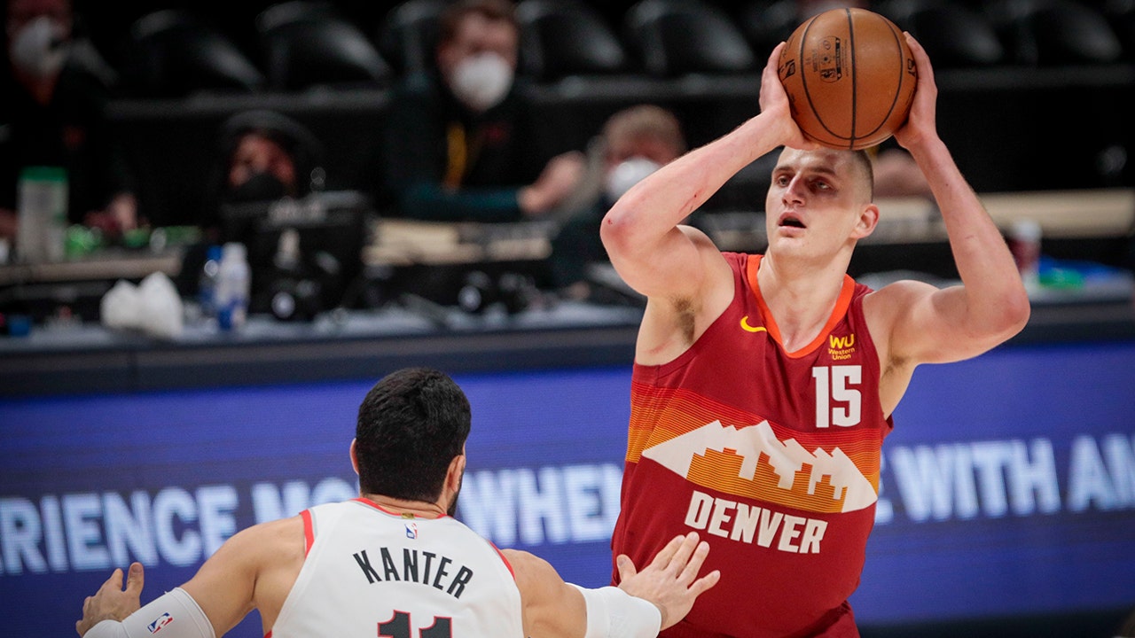 Jokic scores 38, Nuggets beat Blazers 128-109 to even series Jokic scores 38, Nuggets beat Blazers 128-109 to even series