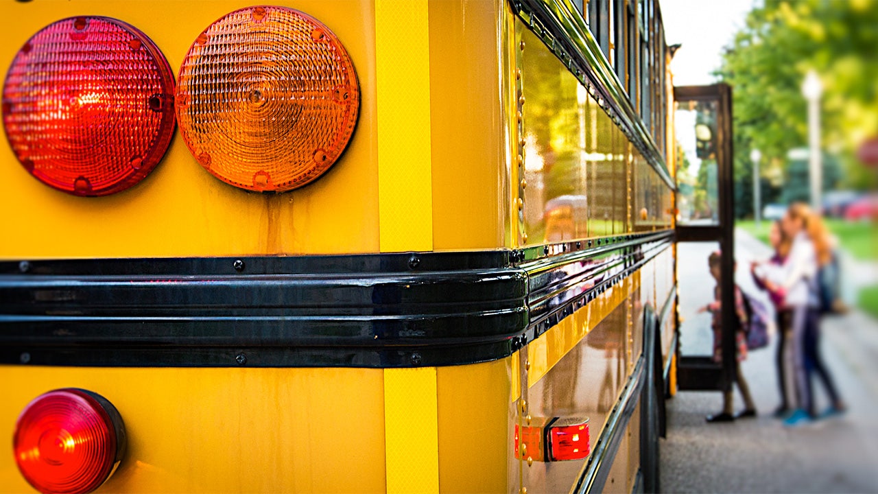 South Carolina DOE requires masks on buses after Gov. McMaster repeals school mandate