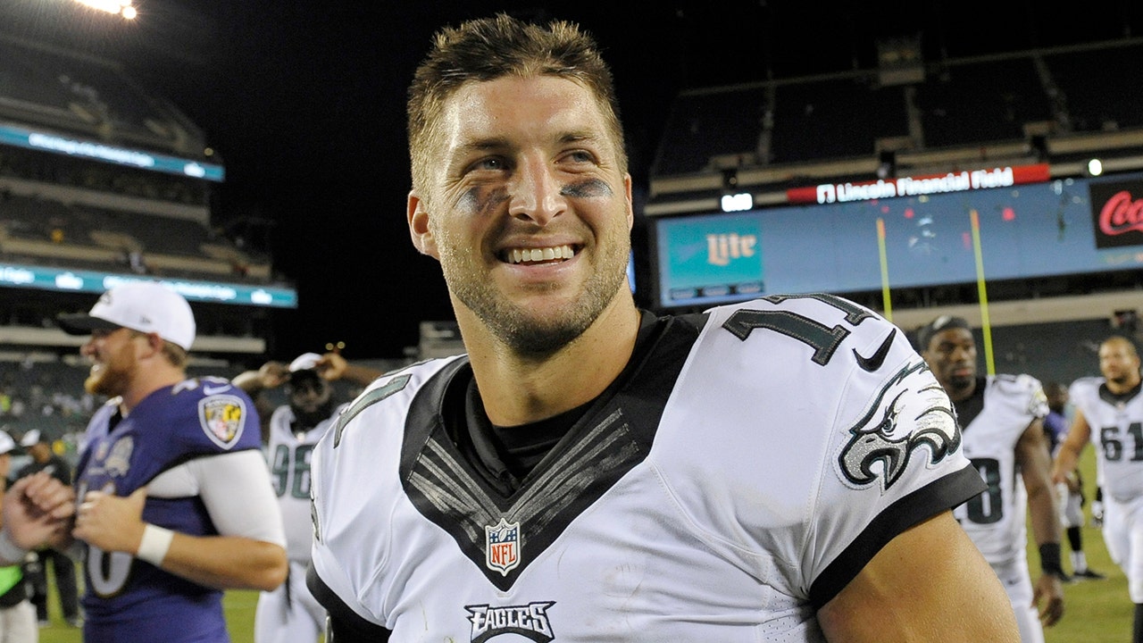 Tim Tebow thanks Jaguars following apparent departure from team