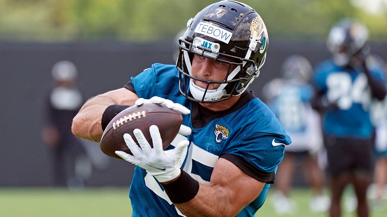 NFL insider reveals Tim Tebow odds for making Jaguars final roster