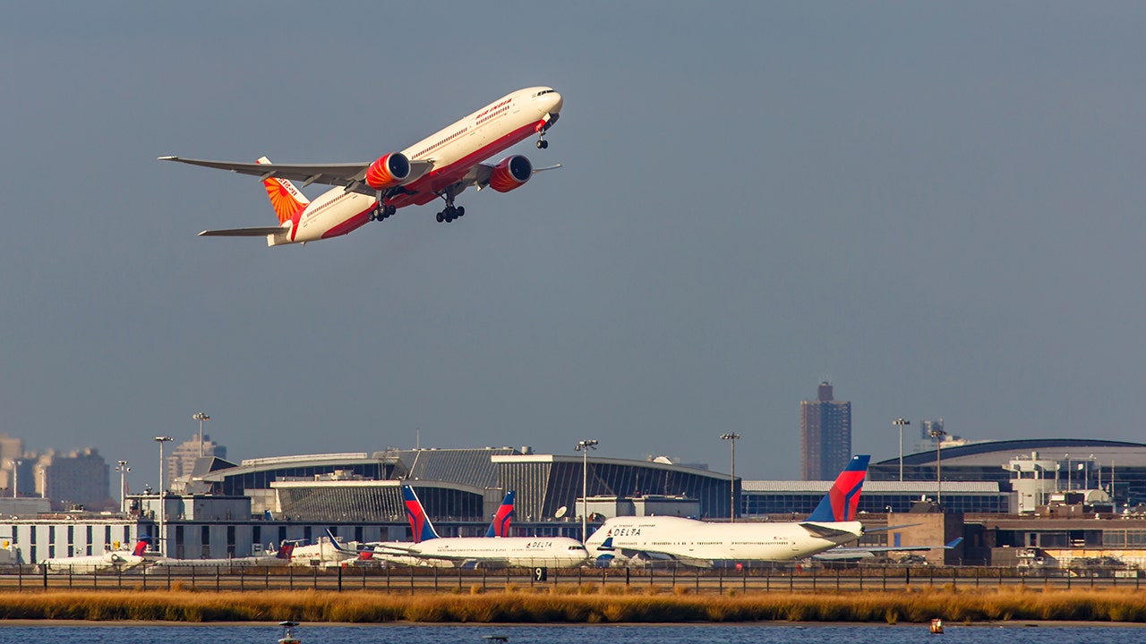 JFK airport control tower water leak grounds hundreds of flights on Fourth of July weekend
