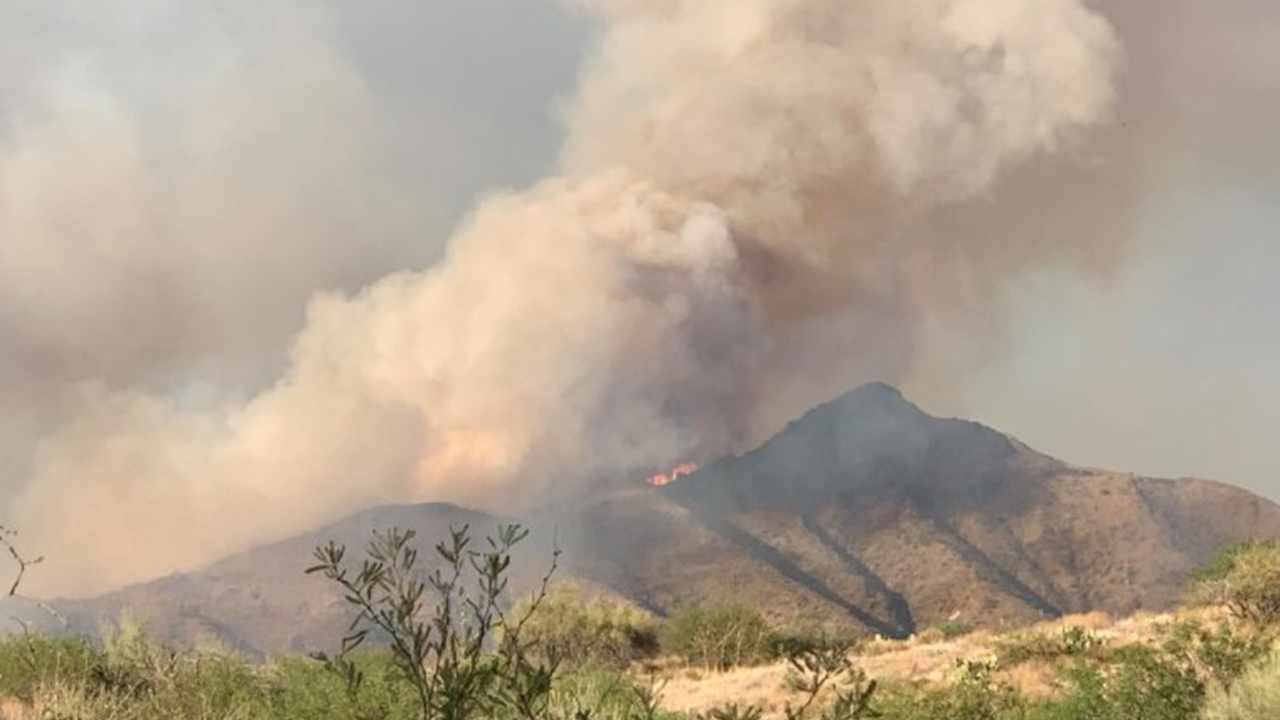 Arizona inmates battle raging wildfires - Vimarsana News
